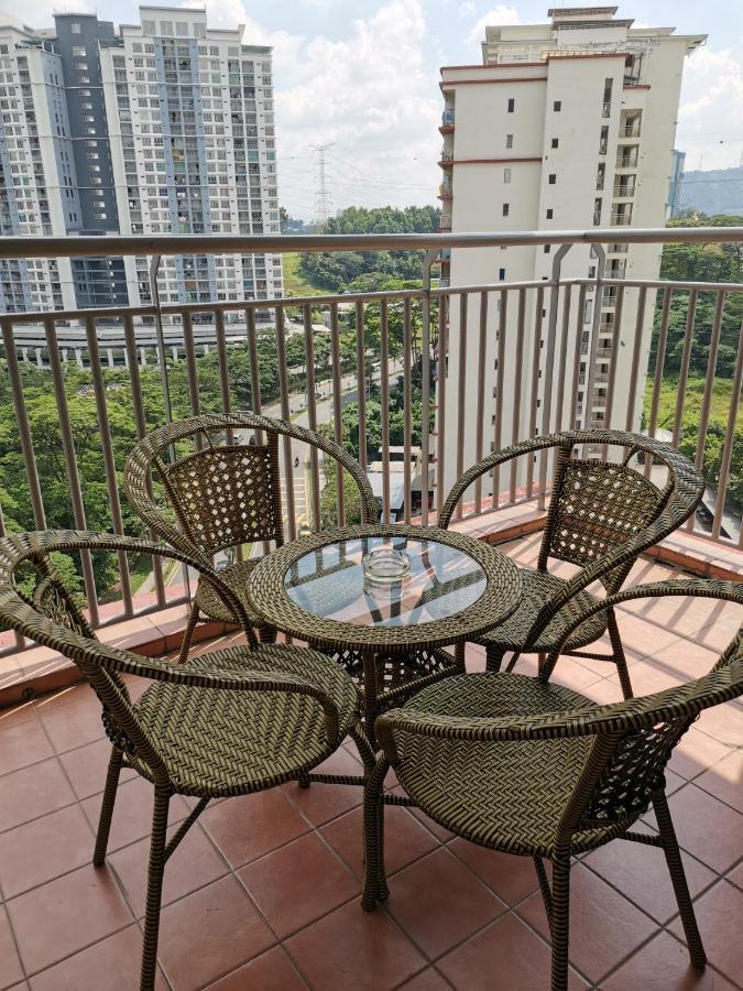 Ainis Guest House In Vista Amani Condominium Kuala Lumpur Zewnętrze zdjęcie